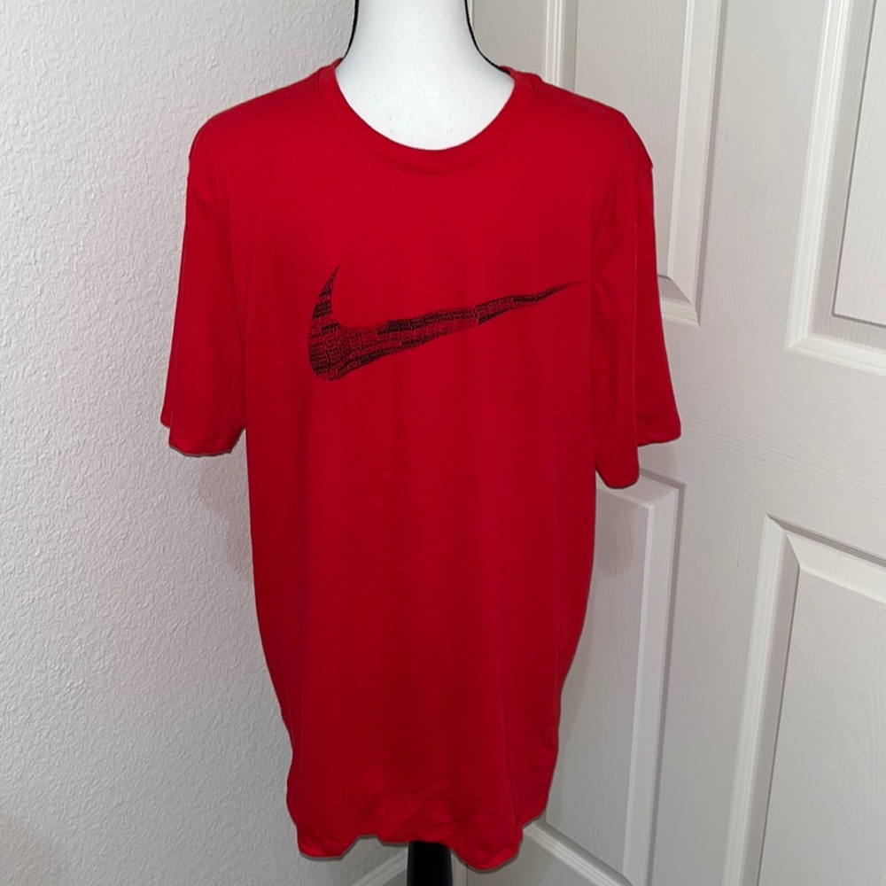 Mens Nike Dri-fit Tshirt size-Large